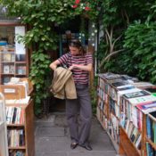 Not all Shoes Go With Chocolate Brown Jeans, But These 5 Styles Definitely Do