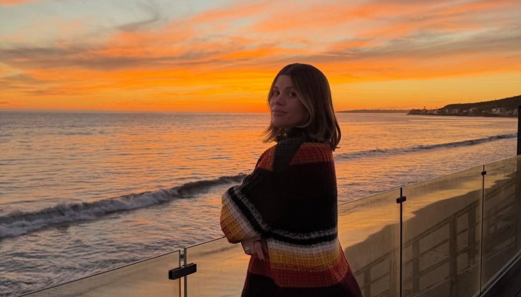 Sofia Richie Just Wore the Specific Sweater Trend That Never Looks Cheap