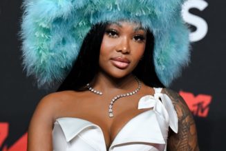 Summer Walker’s ‘Finally Over It’ Debuts at No. 2