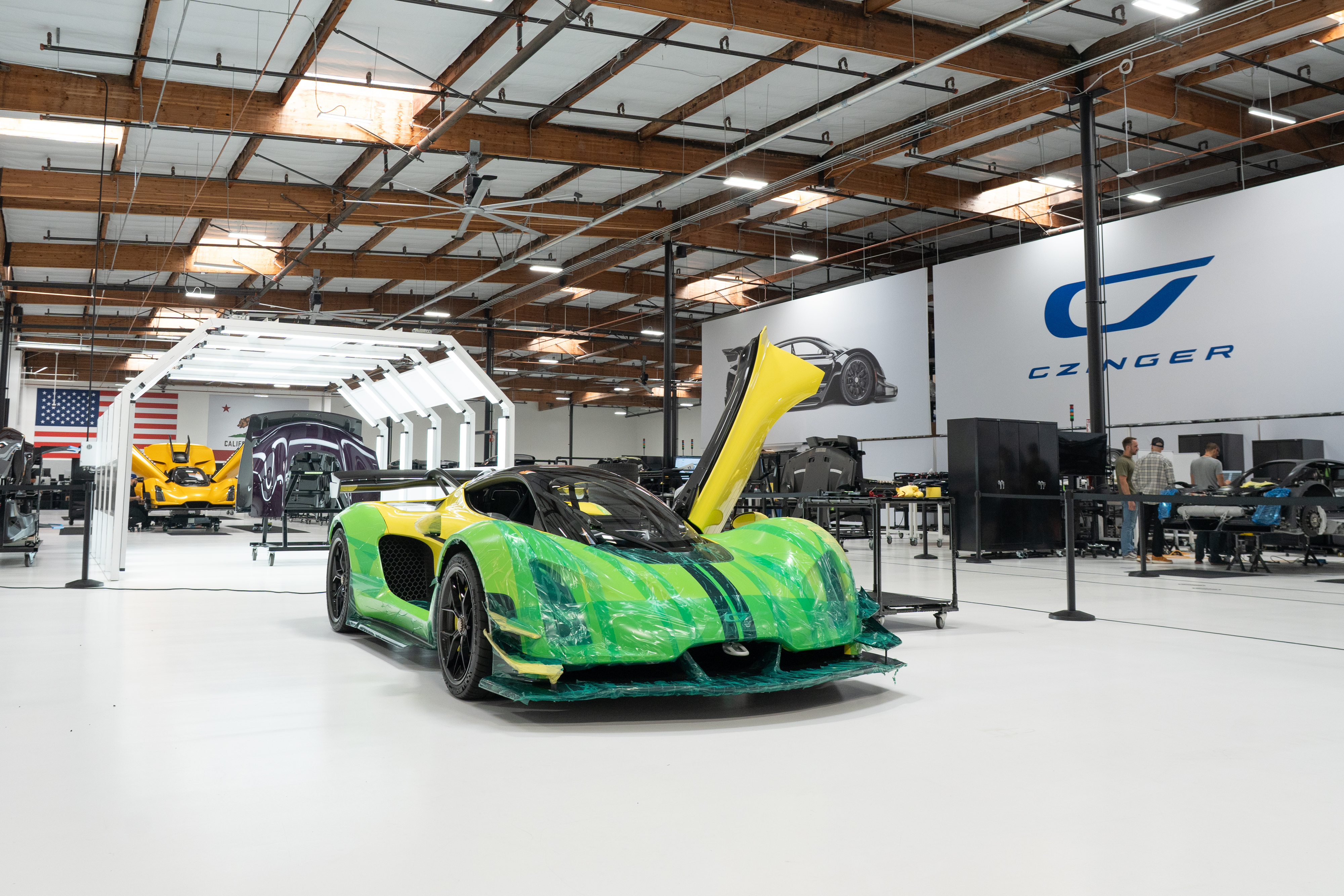 2025 Czinger Area 21 Visit 014