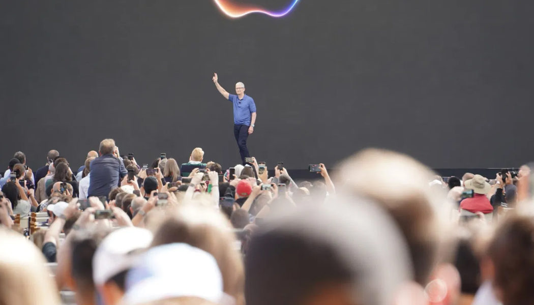 Tim Cook could step down as Apple CEO next year