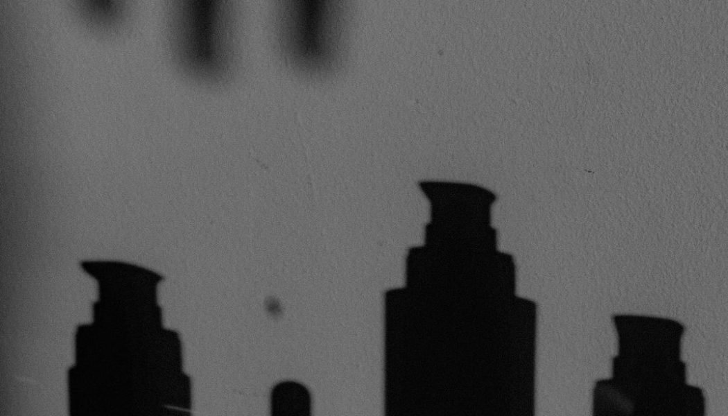 Ulta's Sneaky Sale Saved Me $351 While Doing Early Holiday Shopping—Deals on MAC, Shark, and More End Tonight