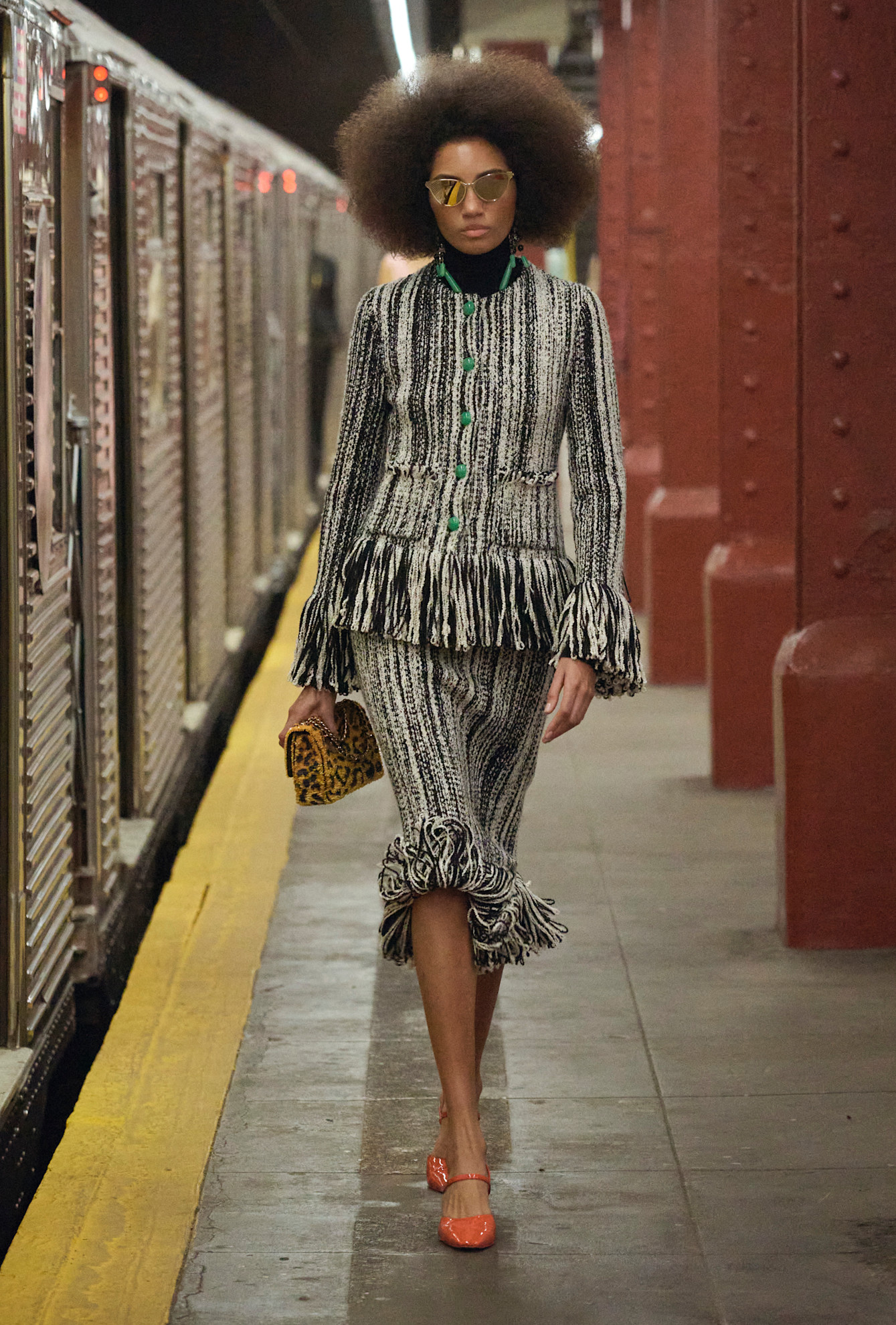 Chanel Metiers d&amp;rsquo;Art 2026 Show in NYC, fringe trim trend