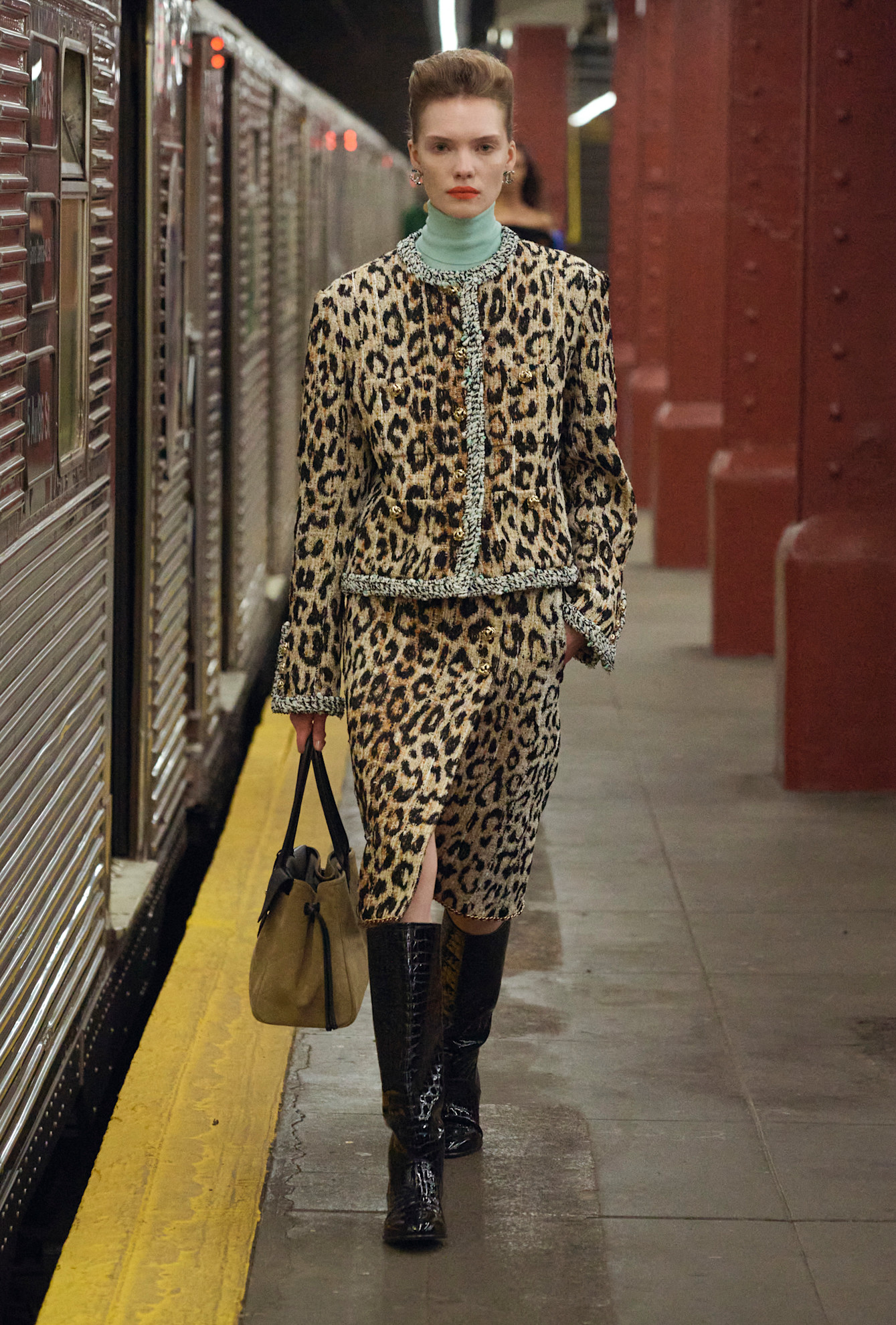 Chanel Metiers d&amp;rsquo;Art 2026 Show in NYC, animal print