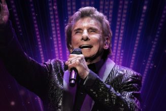 Barry Manilow Undergoing Lung Cancer Surgery, Postpones Farewell Tour
