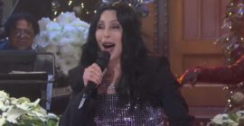 Cher Returns to SNL After 40 Years with Christmas Performances
