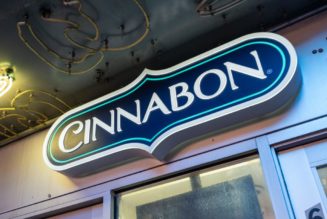 Cinnabon Worker Fired After Hurling N-Word, Gets Over $130K In Donations