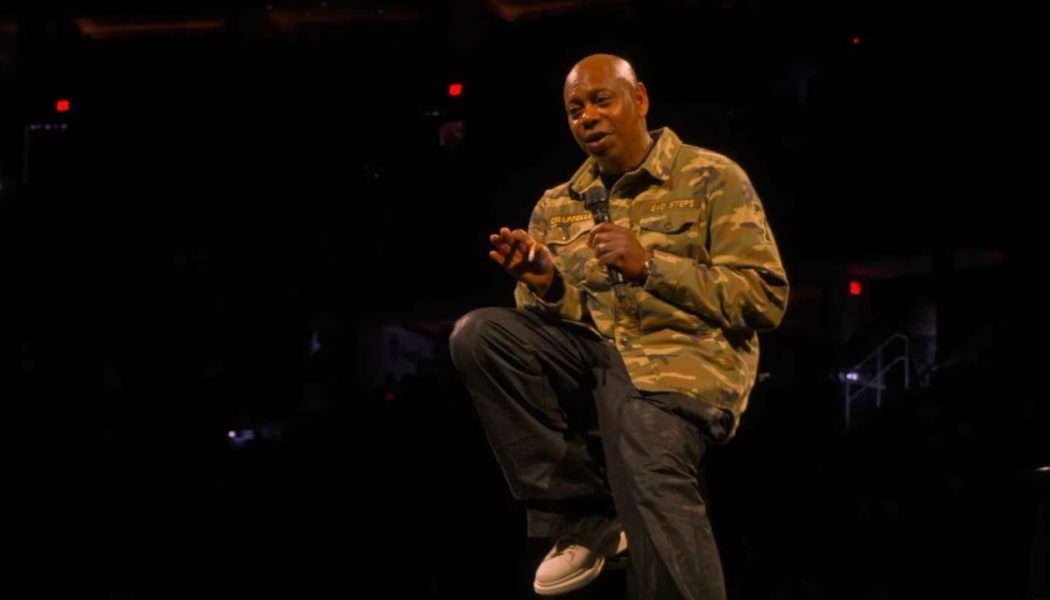 Dave Chappelle Addresses Charlie Kirk, Saudi Comedy Fest in New Netflix Special The Unstoppable...