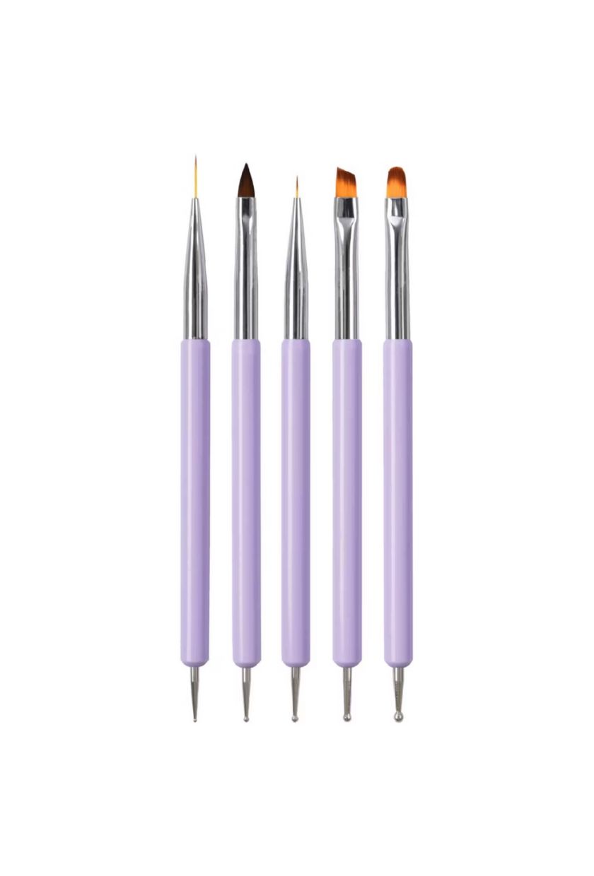 Nail art brushes