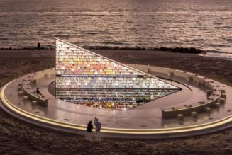 Es Devlin Makes a Book Club Out of Miami's Beachfront in “Library of Us”