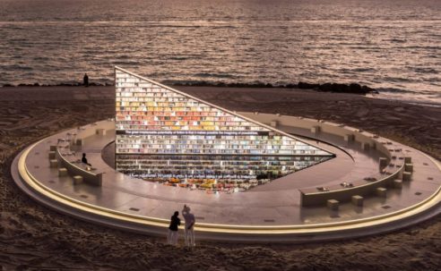 Es Devlin Makes a Book Club Out of Miami's Beachfront in “Library of Us”