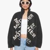 Hailee Steinfeld's Pregnancy Announcement Is About to Make This Trendy Fleece Jacket Sell Out