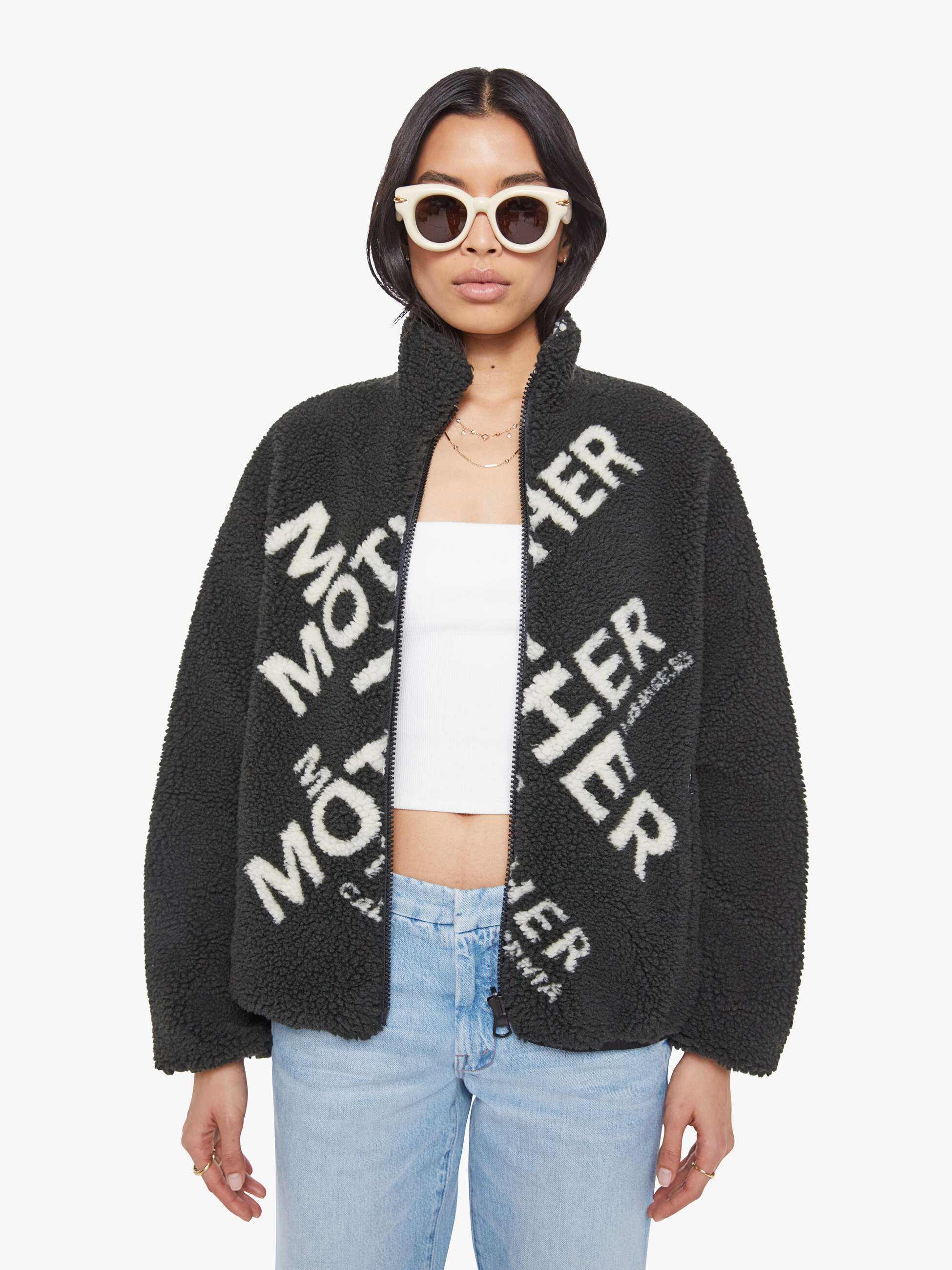 Hailee Steinfeld&#039;s Mother black and white jacket fleece sweatshirt