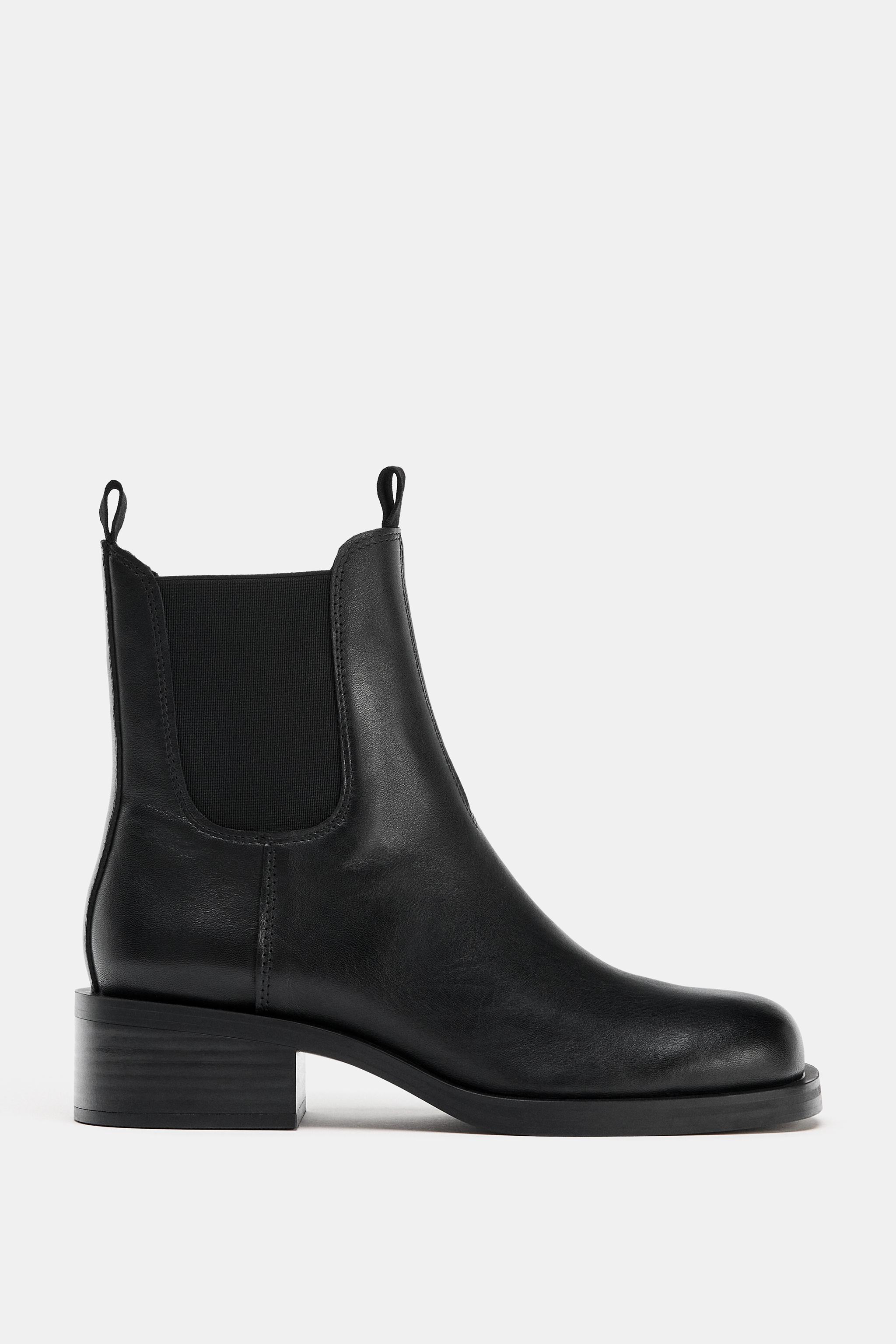 Water Repellent Leather Chelsea Ankle Boots