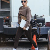 If You're Going to Wear Brown Leggings, This Is the Sneaker Color to Wear Them With If You Want to Look Elegant