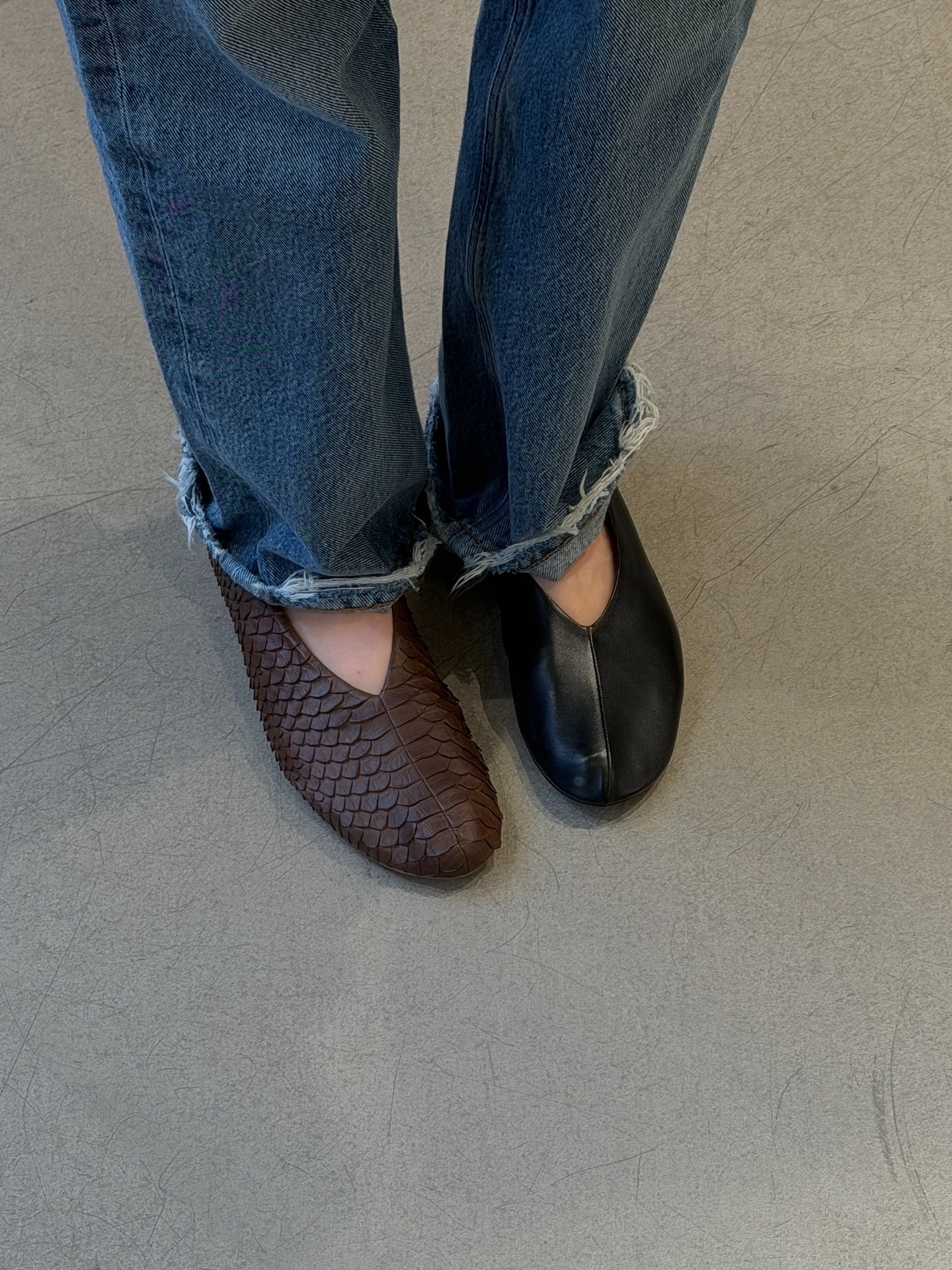 Influencers wearing minimalist ballet flats