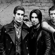 Jane's Addiction Members and Perry Farrell Reconcile But Confirm Band Is Broken Up
