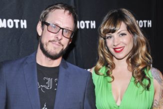 Jillian Lauren Files for Divorce from Weezer Bassist Scott Shriner