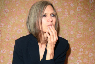 Juliana Hatfield on Lightning Might Strike, Popsicles, and the Long, Slow Unraveling: Podcast