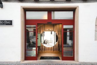 Lifestyle-Welt: Riani eröffnet Pilates-Studio