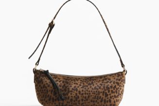 My Sister Thinks I Spent Hundreds On Her Present, Don’t Tell Her It Only Cost $25—50 Affordable Expensive-Looking Gift Ideas