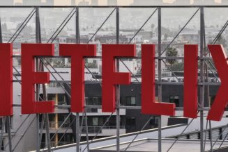Netflix Wins Bid for Warner Bros. Discovery, Entering in an Exclusive Deal