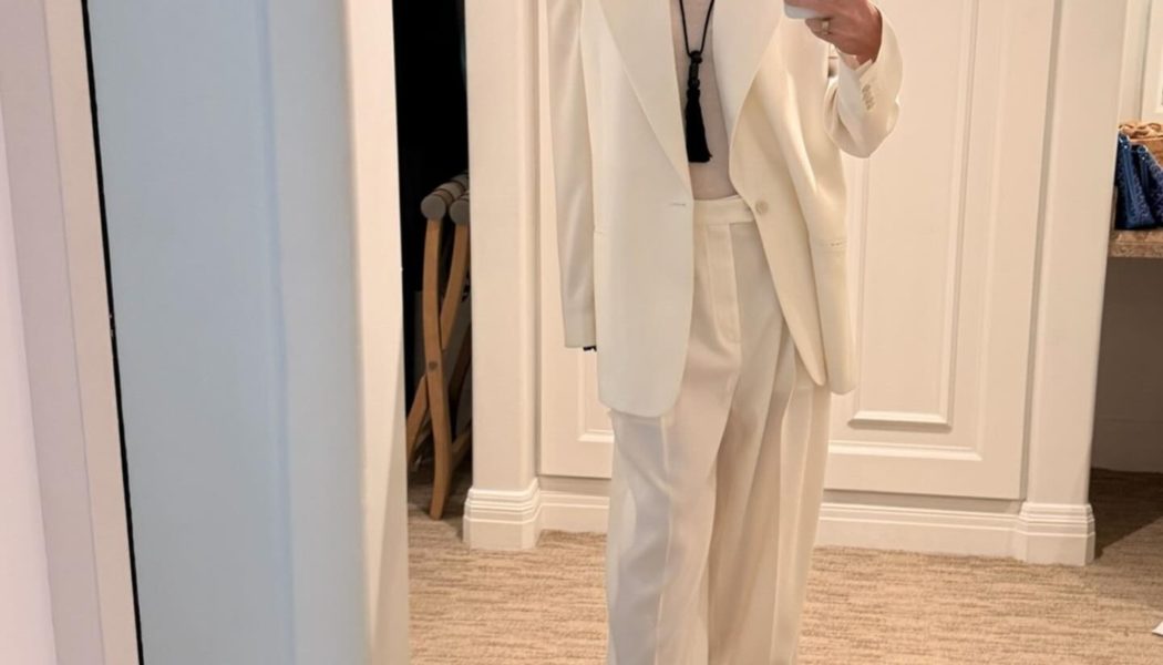 Nobody Does Minimalist Dressing Like Gwyneth—4 Pared-Back Party Looks I’m Copying Now