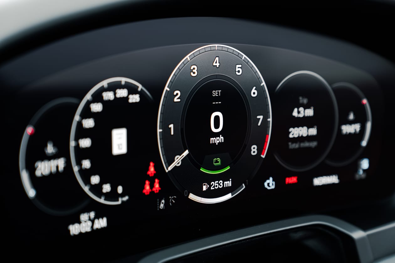 Porsche 911 Carrera 4 GTS 992.2 Test Drive Review C4 New Generations