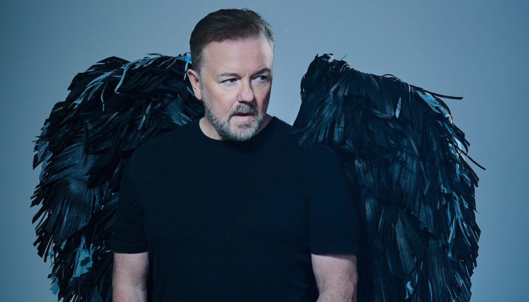 Ricky Gervais Says "Working Classes" Are the Only Group You Can Mock Without "Blowback"