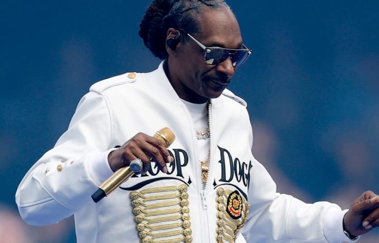 Snoop Dogg to Headline Netflix's NFL Christmas Halftime