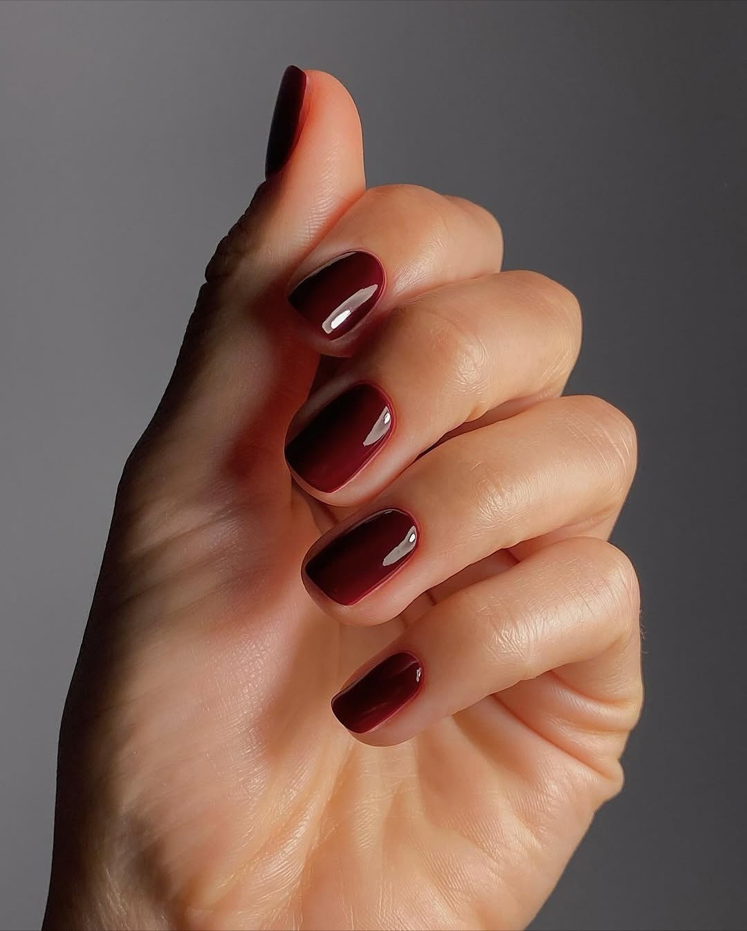 @matejanova wearing Hollyhock polish by Manucurist