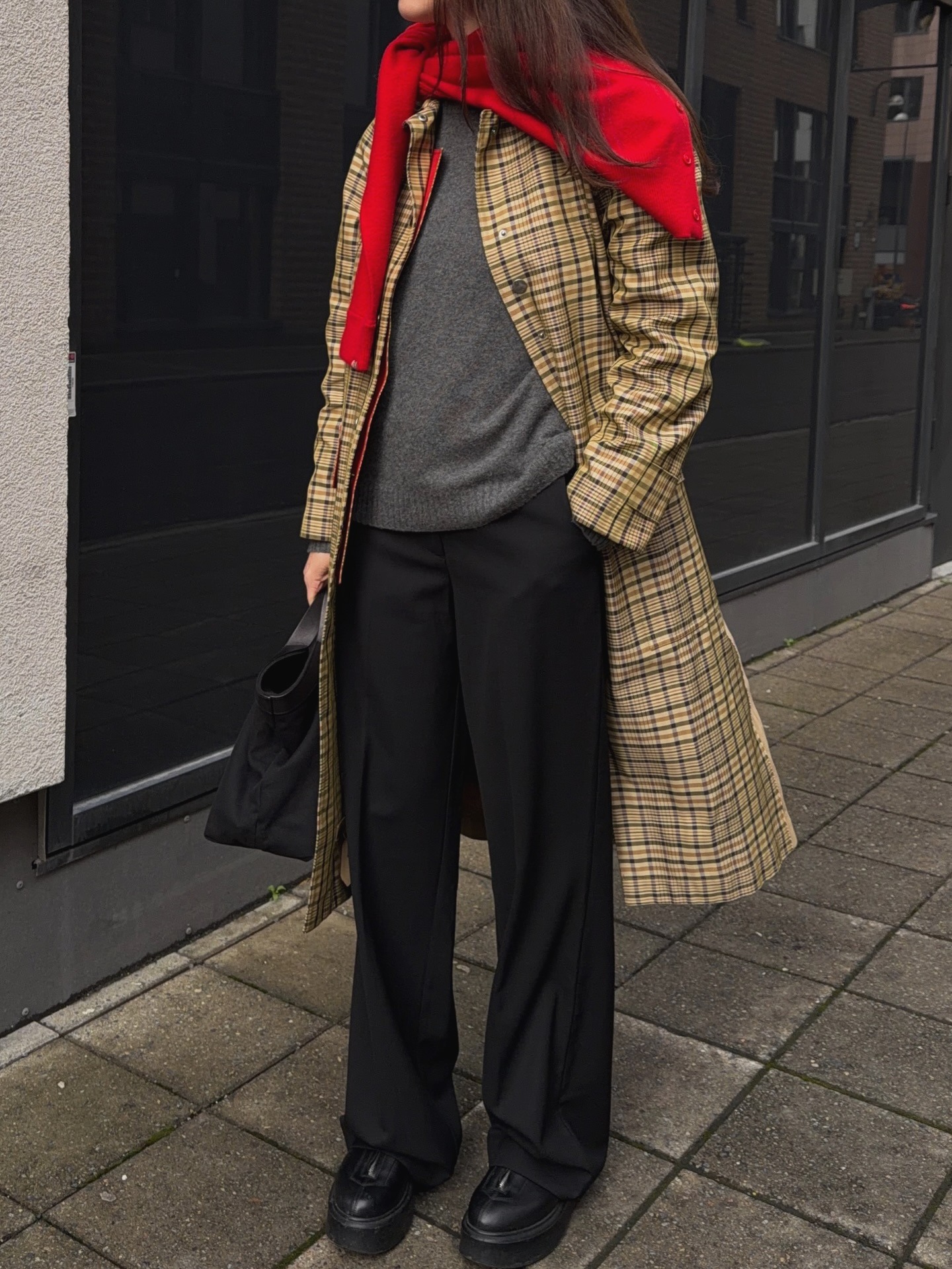 Fashion person Annabel Rosendahl wears a winter microtrend 2026.