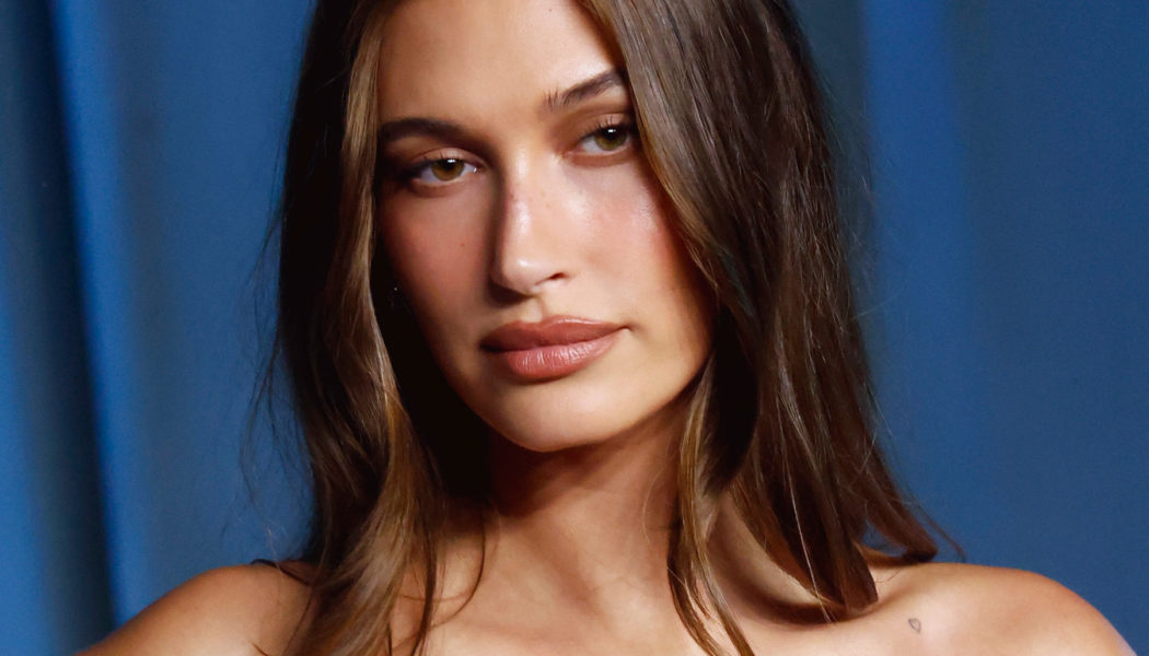 The Experts Have Spoken—Winter's Top Hair Trends Will Be Drenched in Nostalgia