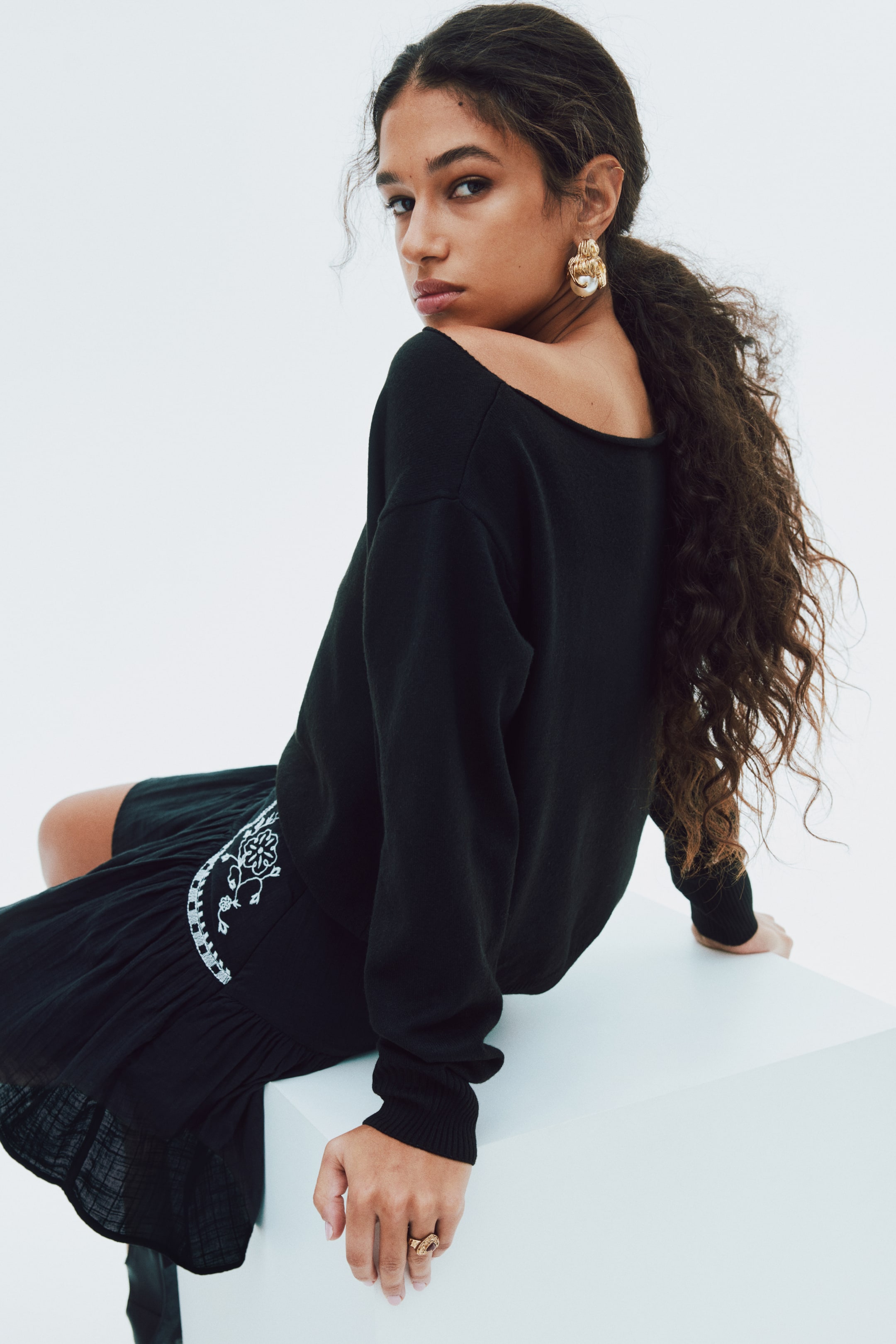 Off-The-Shoulder Sweater - White