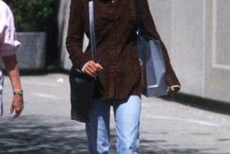 5 Celebrity-Loved '90s Denim Trends Any Stylish Person Would Still Wear Today