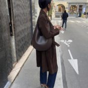 7 Chic Shoe Trends French Women Are Wearing With Jeans in 2026