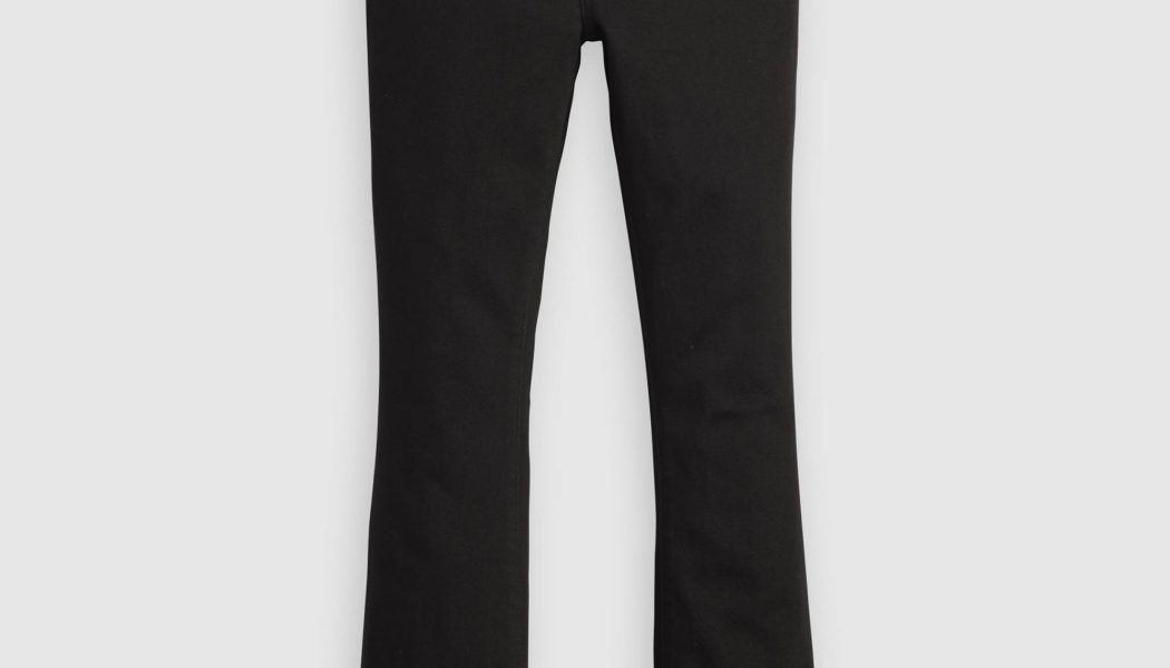 9 Things to Shop If Your 2026 Style Goals Are the '90s, The Row, and Off-Duty Models