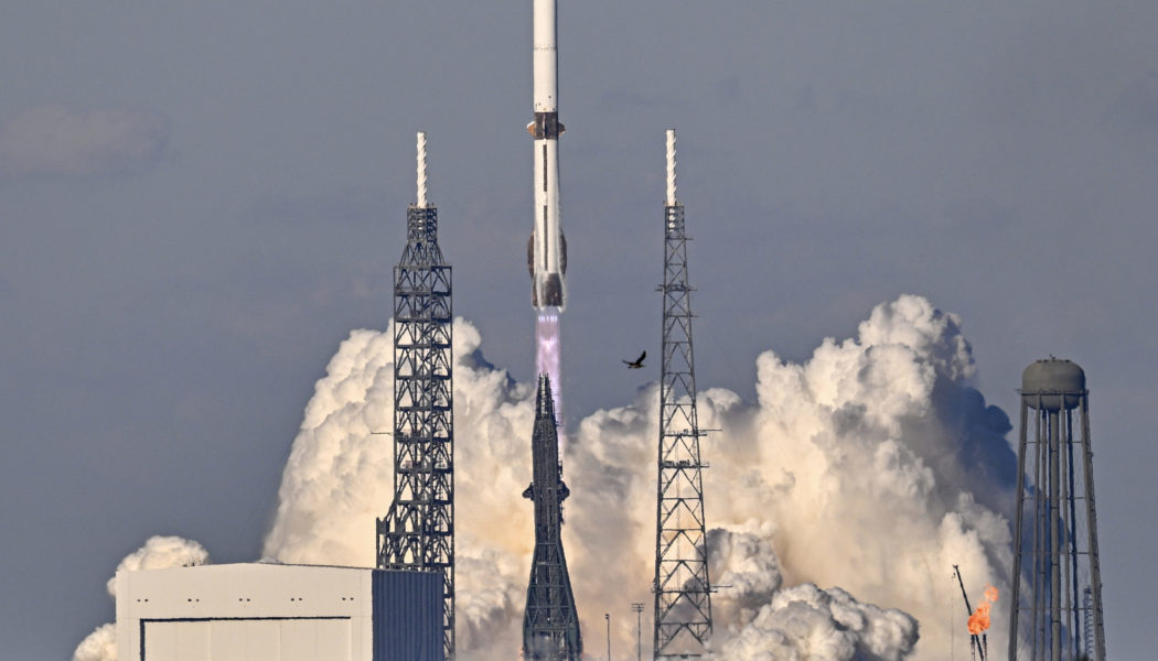 Blue Origin’s Starlink rival TeraWave promises 6-terabit satellite internet