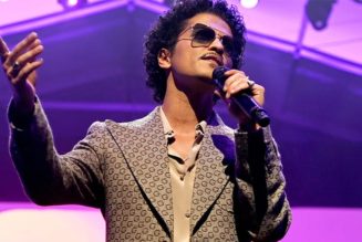 Bruno Mars Announces First Solo Album in Nearly a Decade With 'The Romantic'