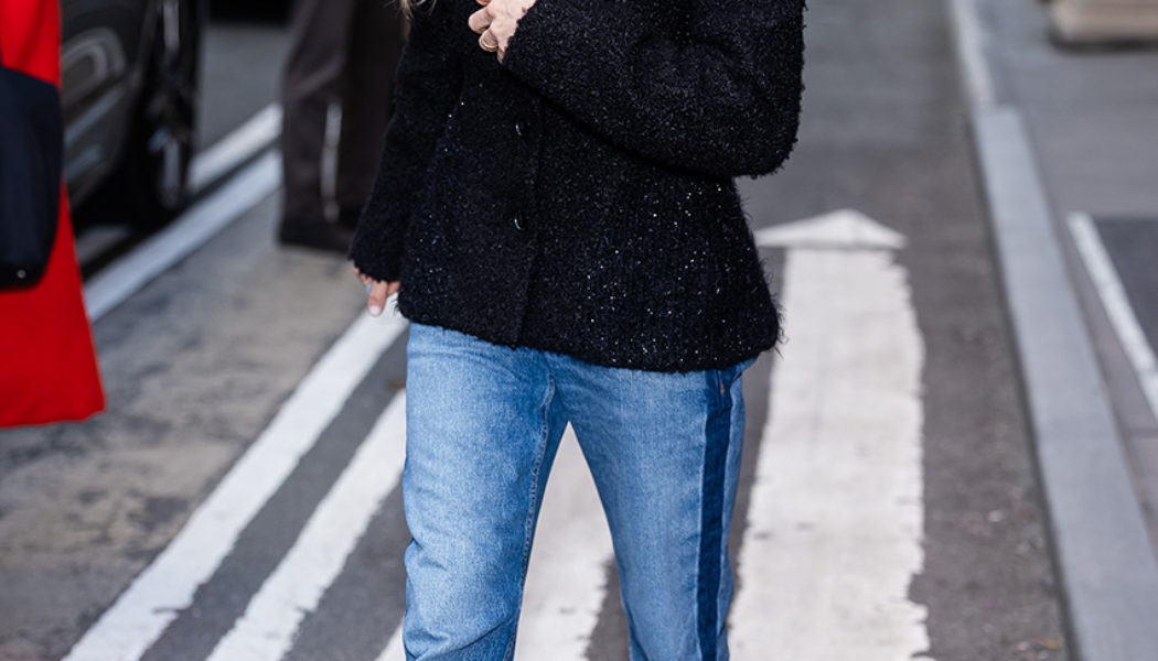 Cigarette Jeans Look Best With This Dainty Shoe Style, and Everyone With Elegant Taste Knows It