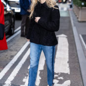 Cigarette Jeans Look Best With This Dainty Shoe Style, and Everyone With Elegant Taste Knows It