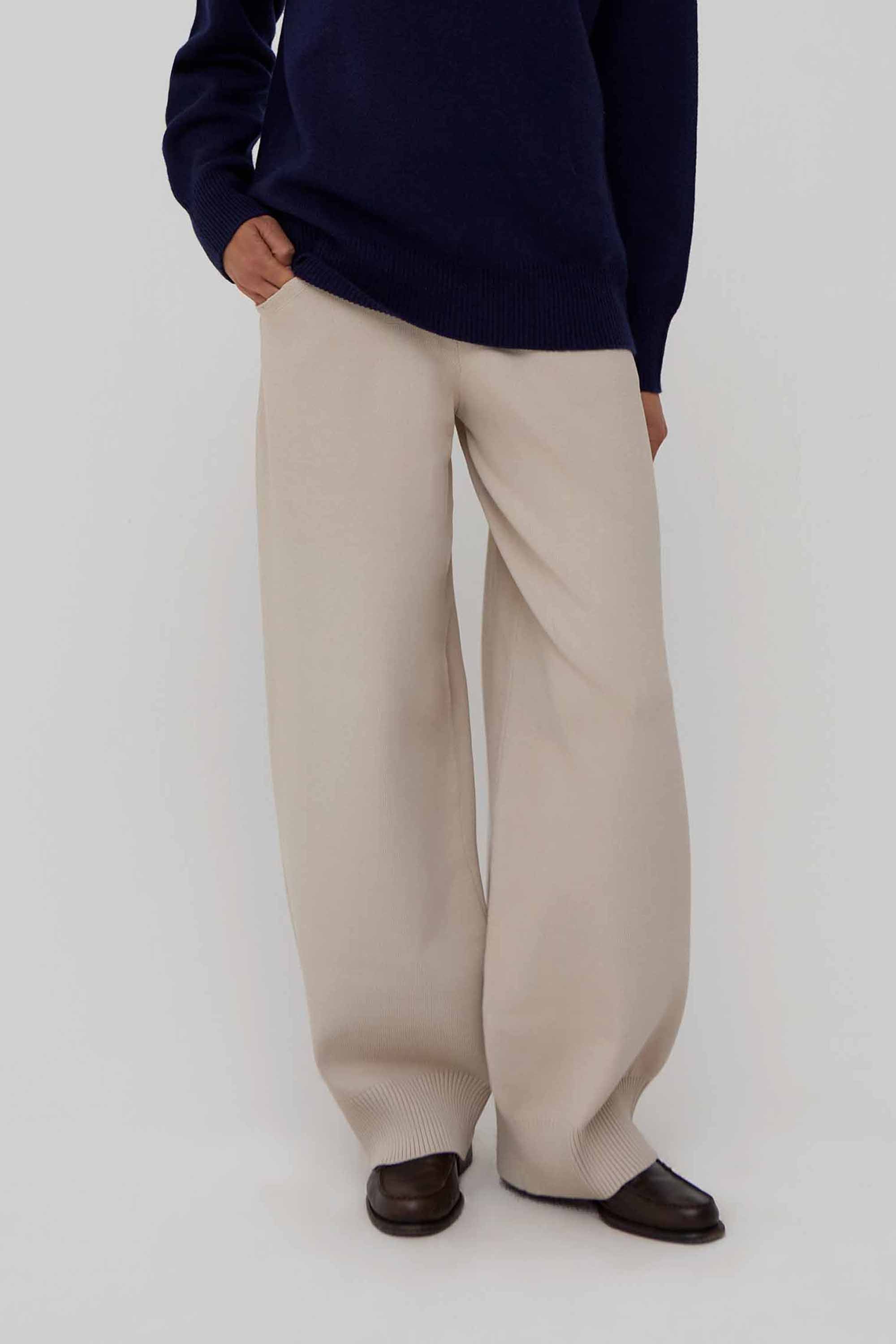 Wide-Leg Trousers in Beige