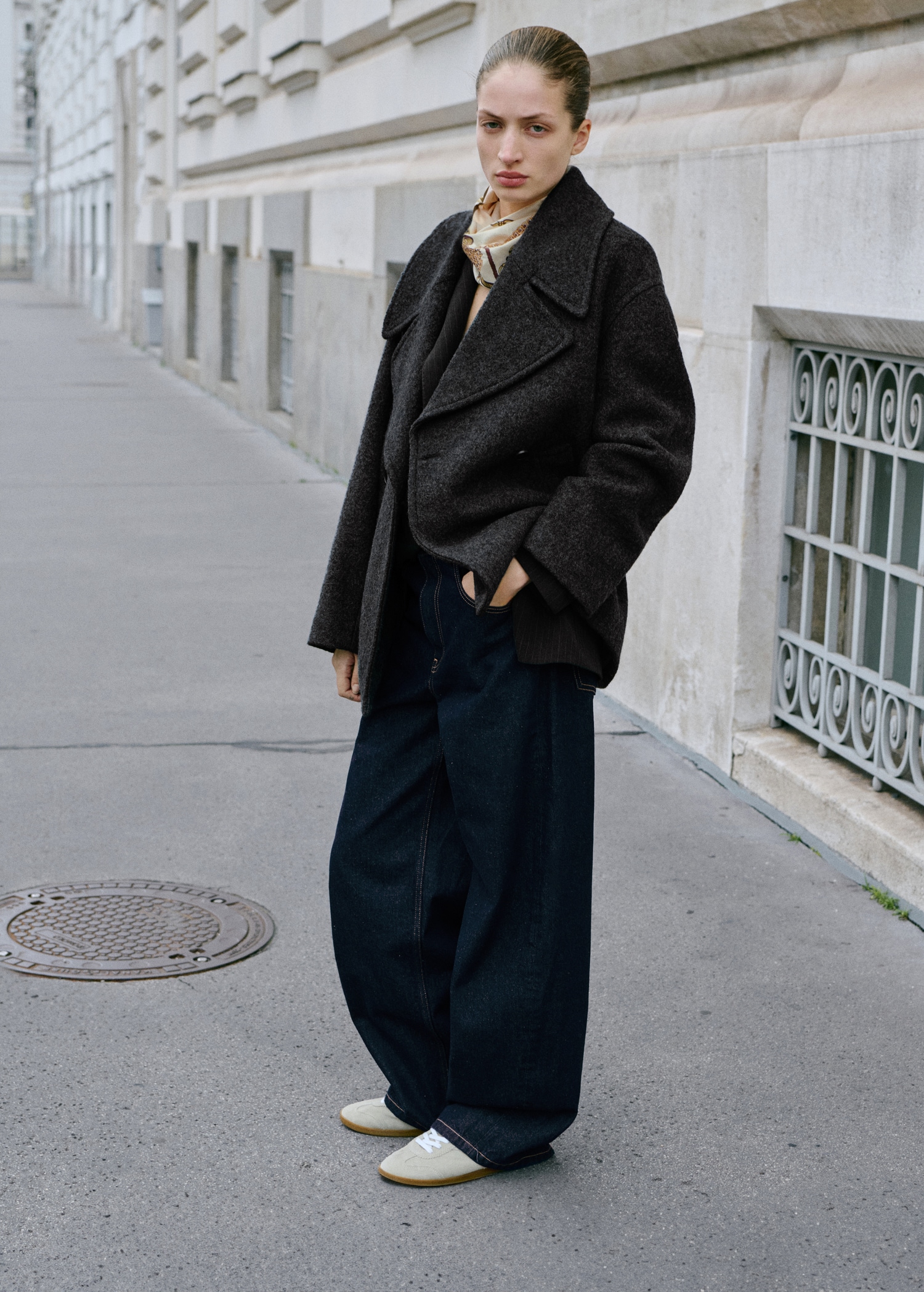 Mid-Rise Rinse-Wash Barrel Jeans - Women | Mango Usa