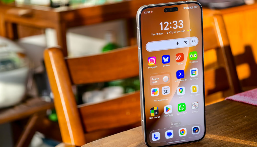 Honor steps up to the big leagues with the Magic 8 Pro