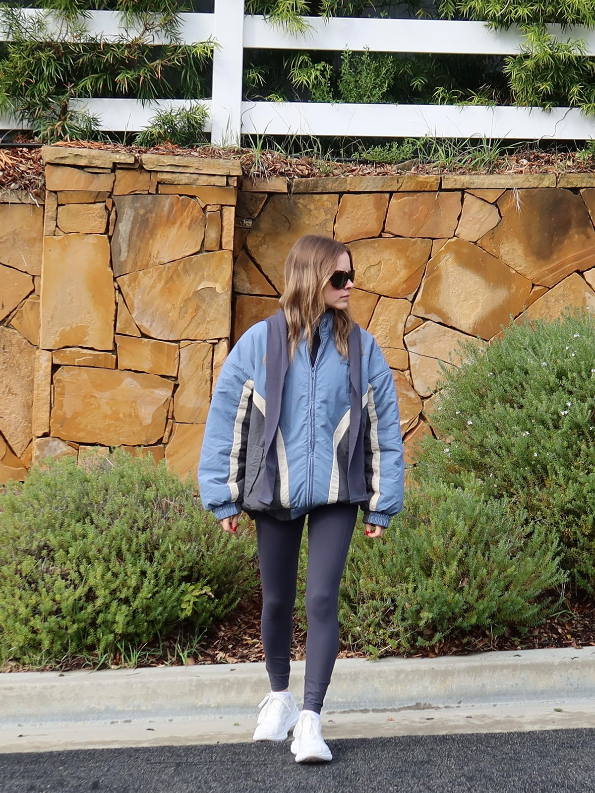 nikki wears adanola leggings