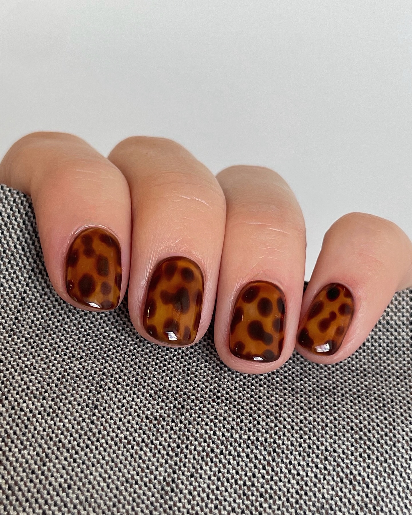 nail art on short nails