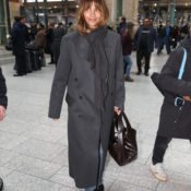 In Paris, This Color-Styling Trick Is What the Chicest Dressers Do Differently in 2026