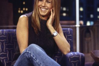 Jennifer Aniston 90s jeans trends