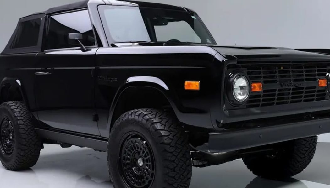 Kevin Hart’s Custom 2024 Ford Bronco Heads to Auction