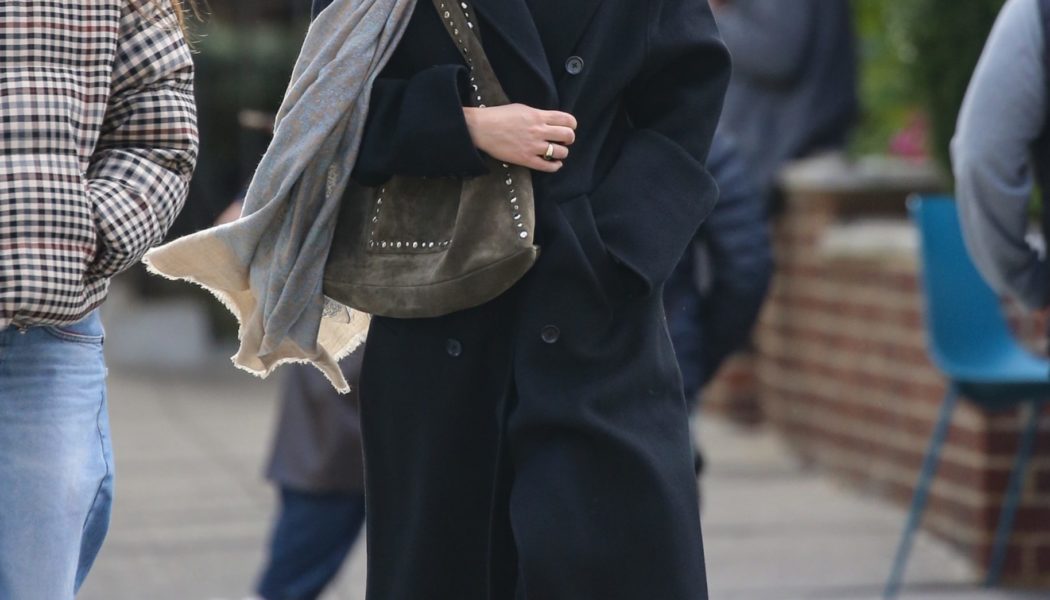 Leave It to Jennifer Lawrence to Convince Me to Buy This Chill Pant Trend